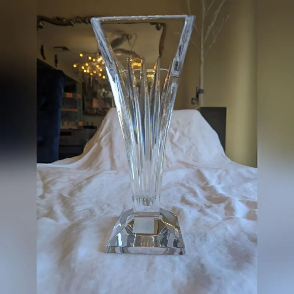 Waterford Crystal Clarion Limited Edition Flower Vase, 9 3/4